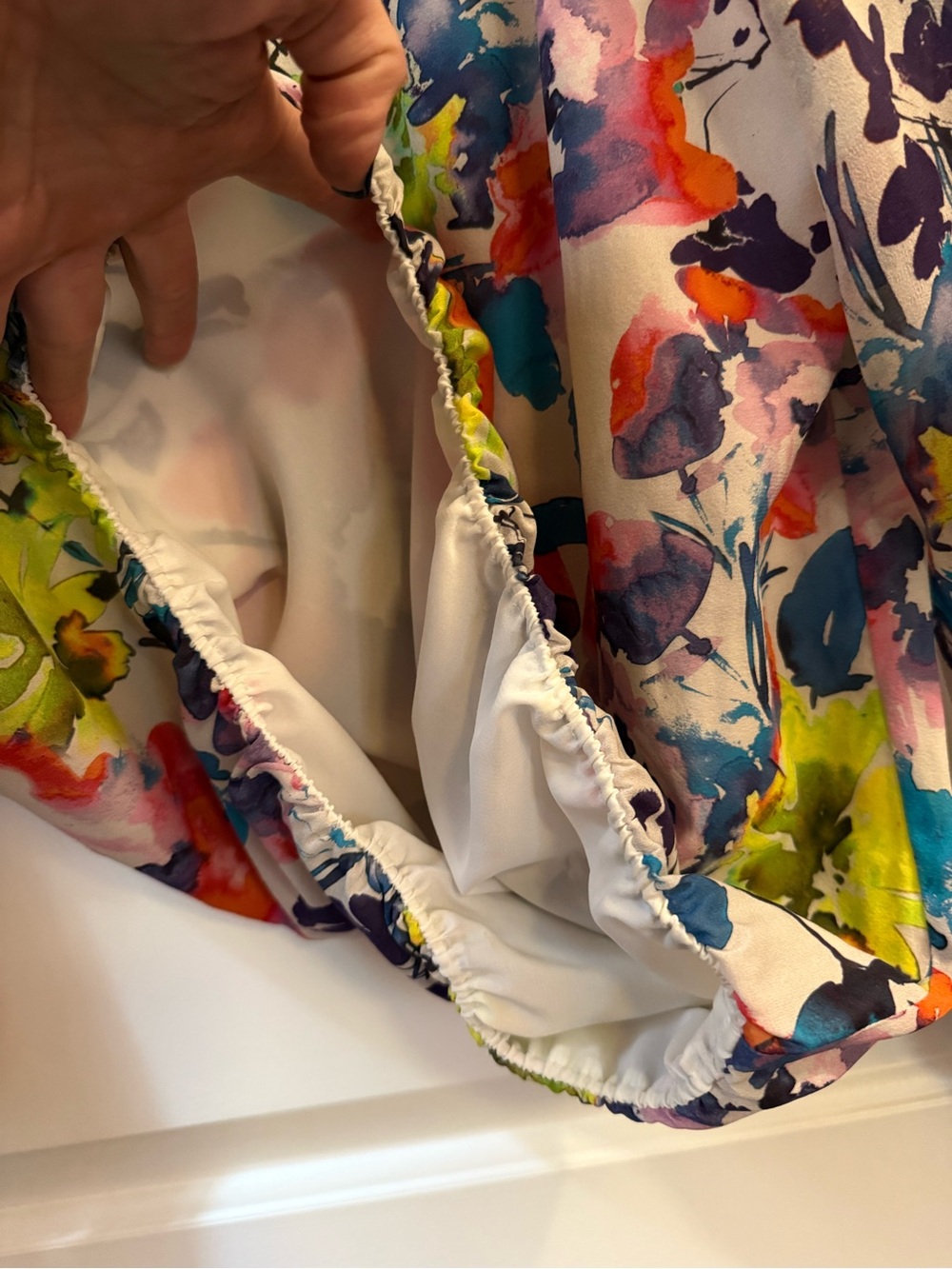 Alice + Olivia 100% SILK Colorful Floral Blouse Coquette Girlhoodcore - Picture 6 of 7